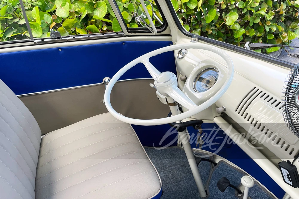 1971 Volkswagen Split-Window Bus - Image 12 of 12