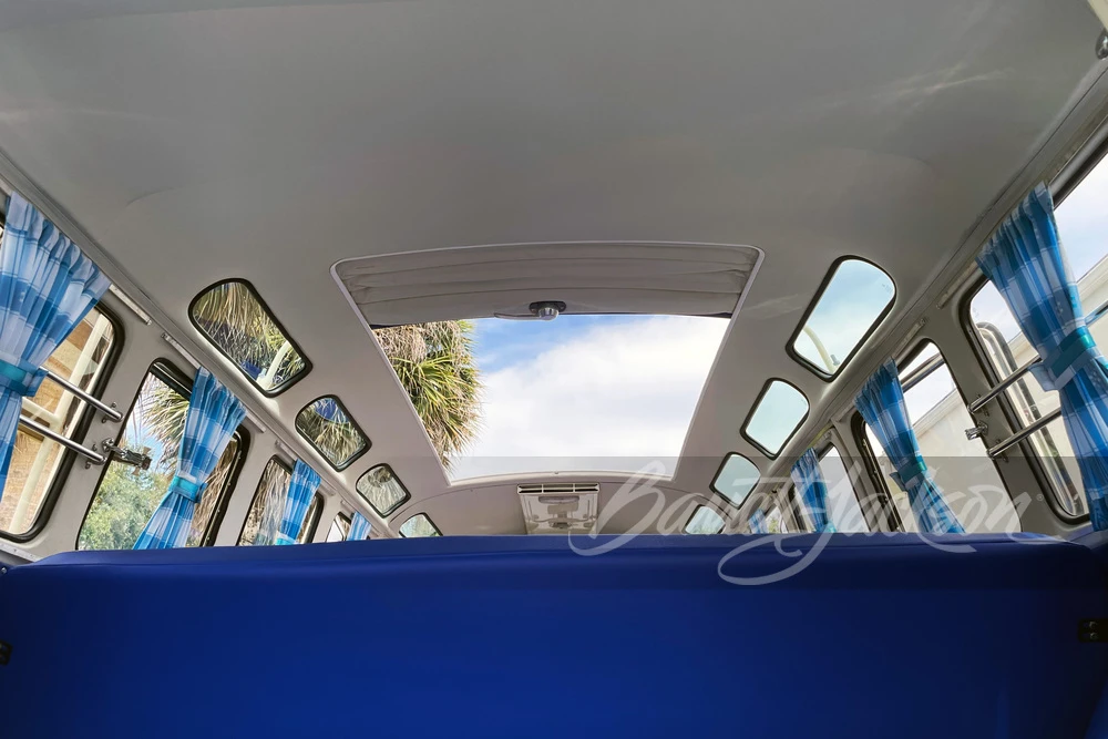 1971 Volkswagen Split-Window Bus - Image 9 of 12