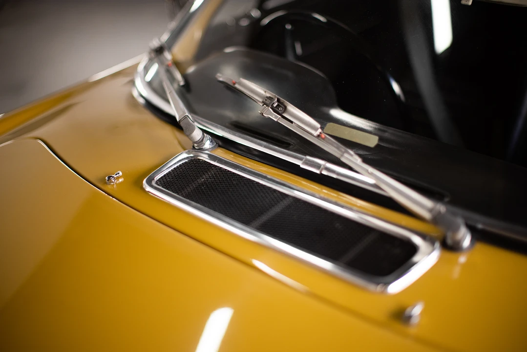 1971 Volvo 1800E - Image 23 of 31