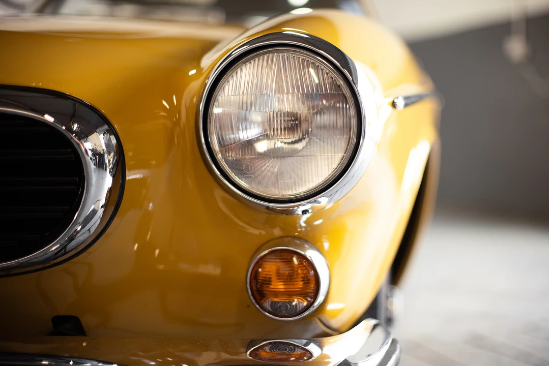1971 Volvo 1800E - Image 27 of 31