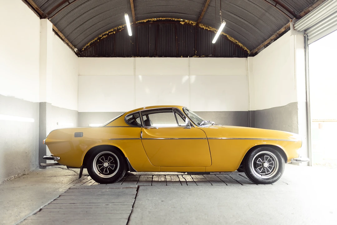 1971 Volvo 1800E - Image 9 of 31