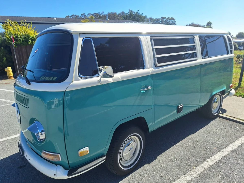 1971 Volkswagen Bay-Window Bus - Image 3 of 20