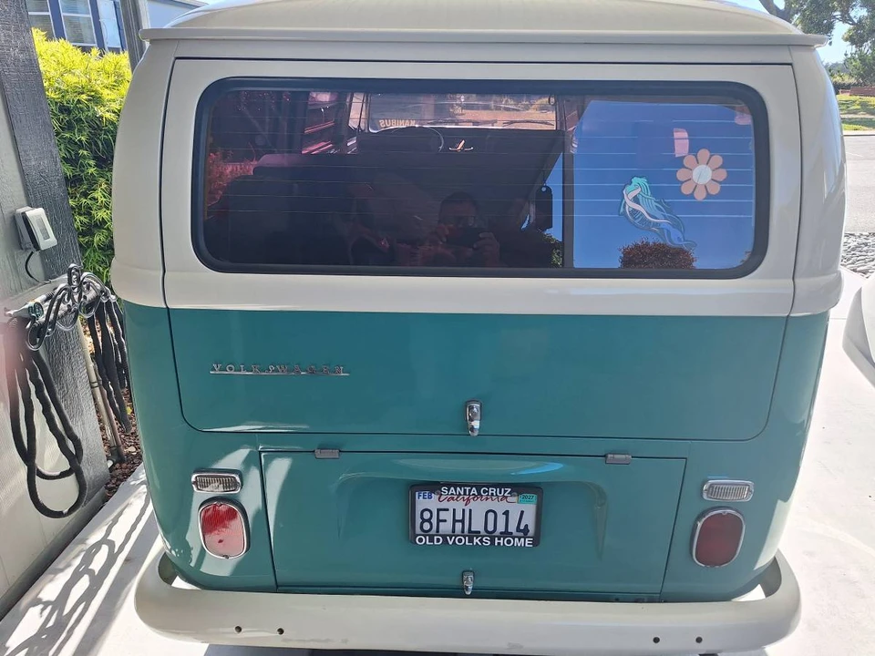 1971 Volkswagen Bay-Window Bus - Image 4 of 20