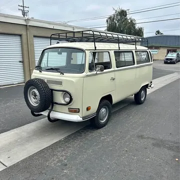 1971 Volkswagen Bus Non Walk Through