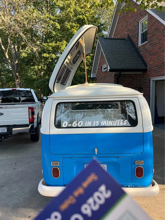 1971 Volkswagen Bay-Window Bus - Image 4 of 6
