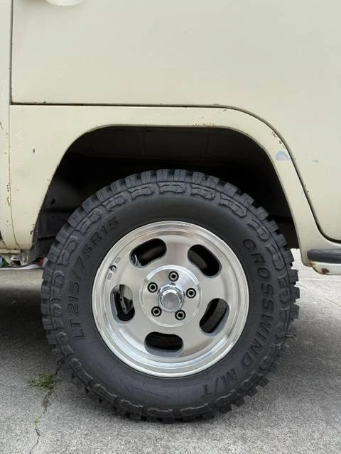 1971 Volkswagen Bay-Window Bus - Image 7 of 10