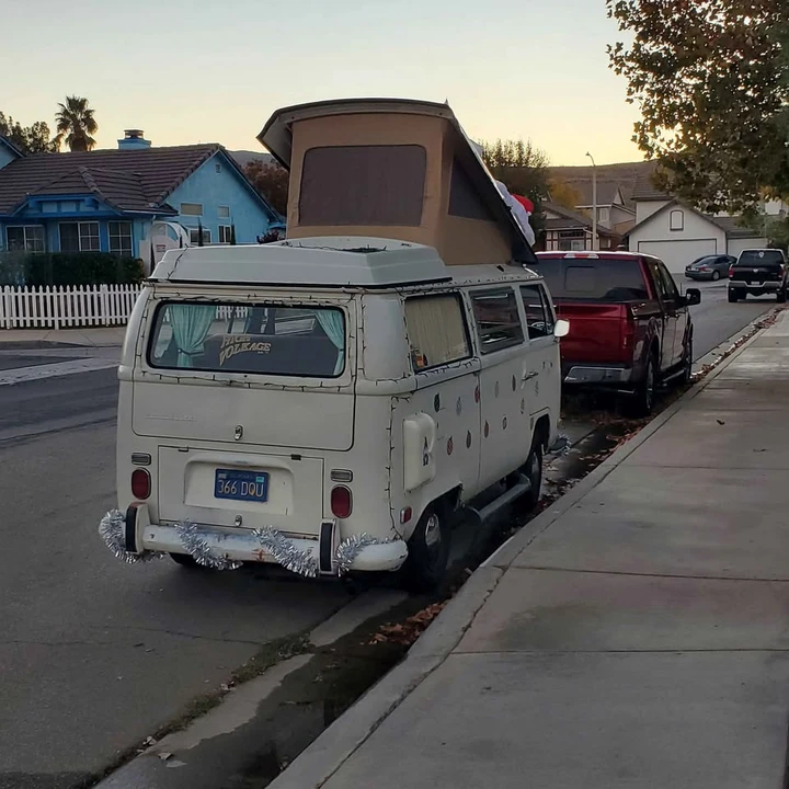 1971 Volkswagen Bay-Window Camper - Image 6 of 10
