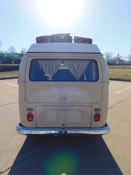 1971 Volkswagen Bay-Window Bus - Image 20 of 20