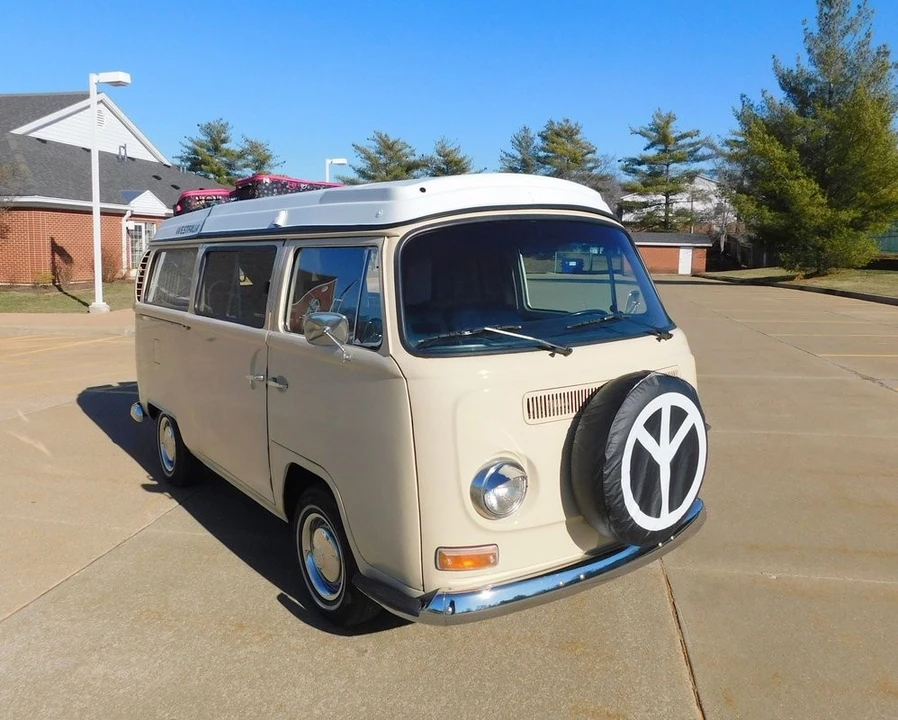 1971 Volkswagen Bay-Window Camper - Image 6 of 21