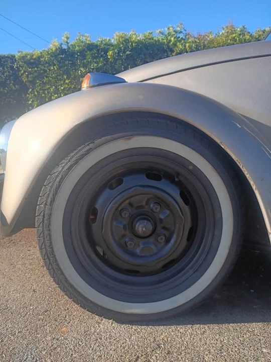 1971 Volkswagen Super Beetle - Image 7 of 13