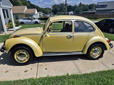 1971 Volkswagen Beetle 1.8T SE Hatchback 2D