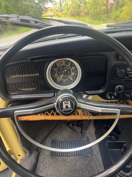 1971 Volkswagen Super Beetle - Image 8 of 18