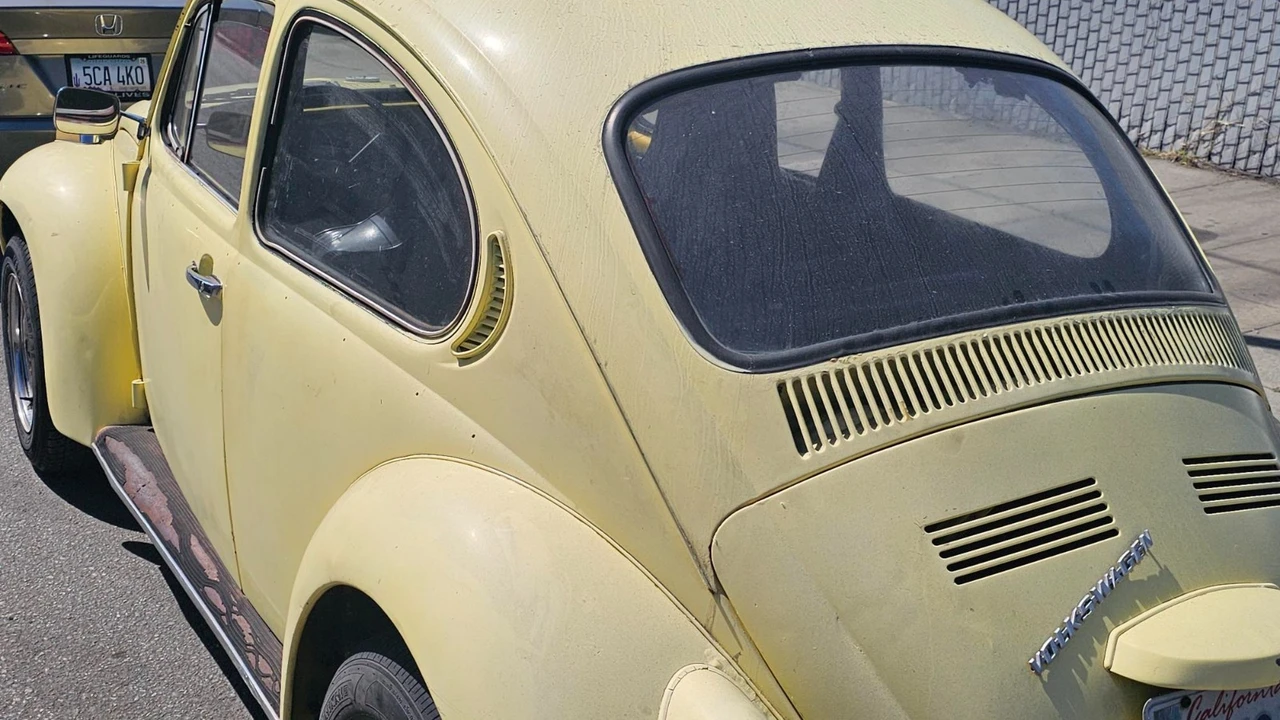 1971 Volkswagen Super Beetle - Image 5 of 9