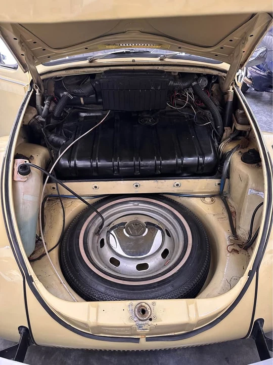 1971 Volkswagen Super Beetle - Image 10 of 14