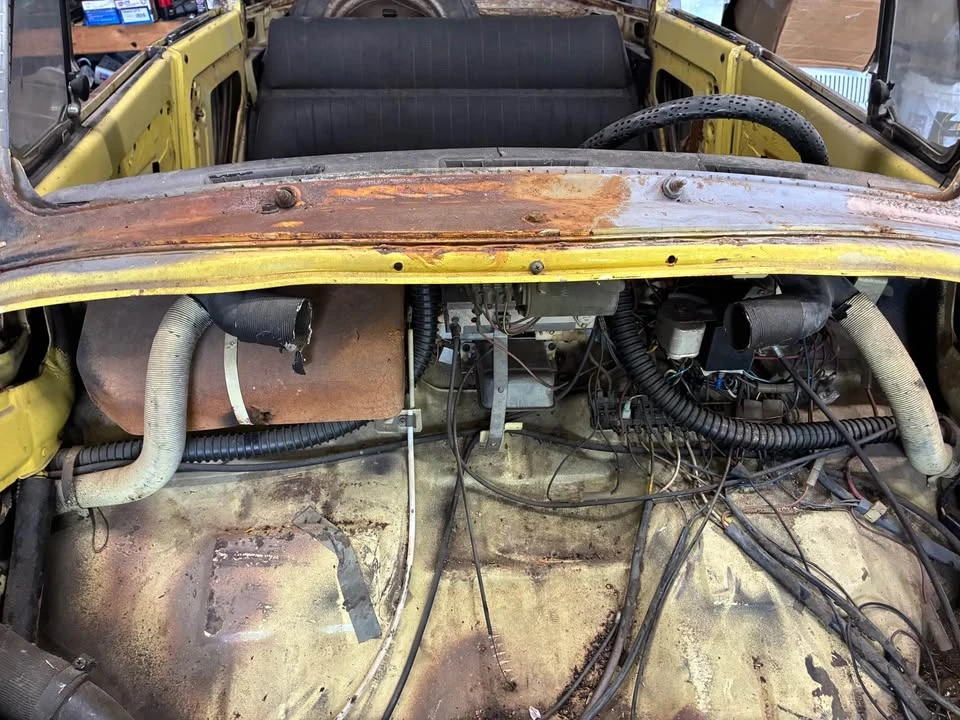 1971 Volkswagen Super Beetle - Image 10 of 16