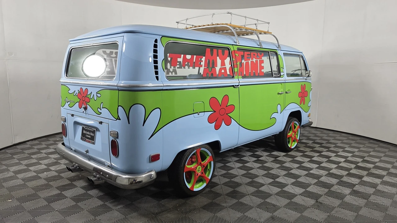 1971 Volkswagen Type 2 - Image 4 of 18