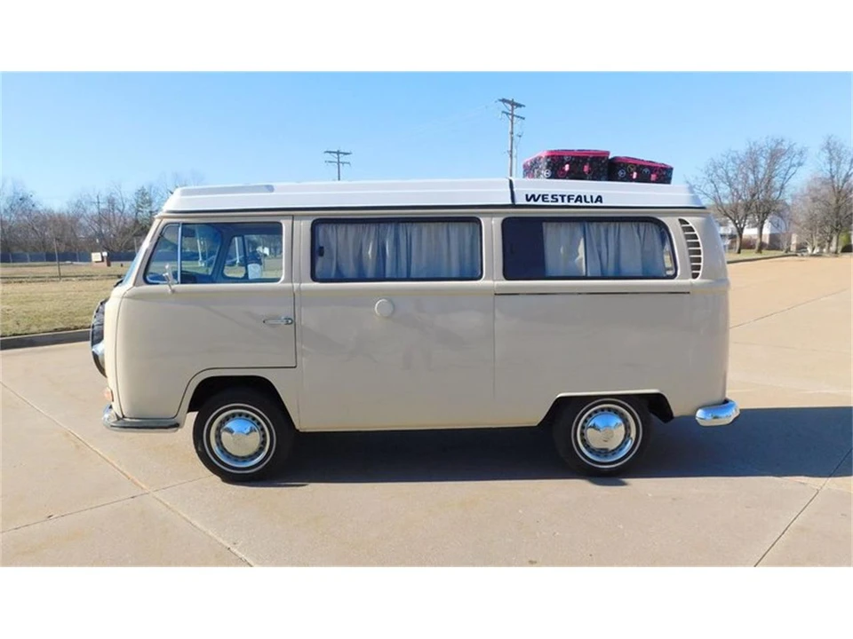 1971 Volkswagen Bay-Window Bus - Image 23 of 31
