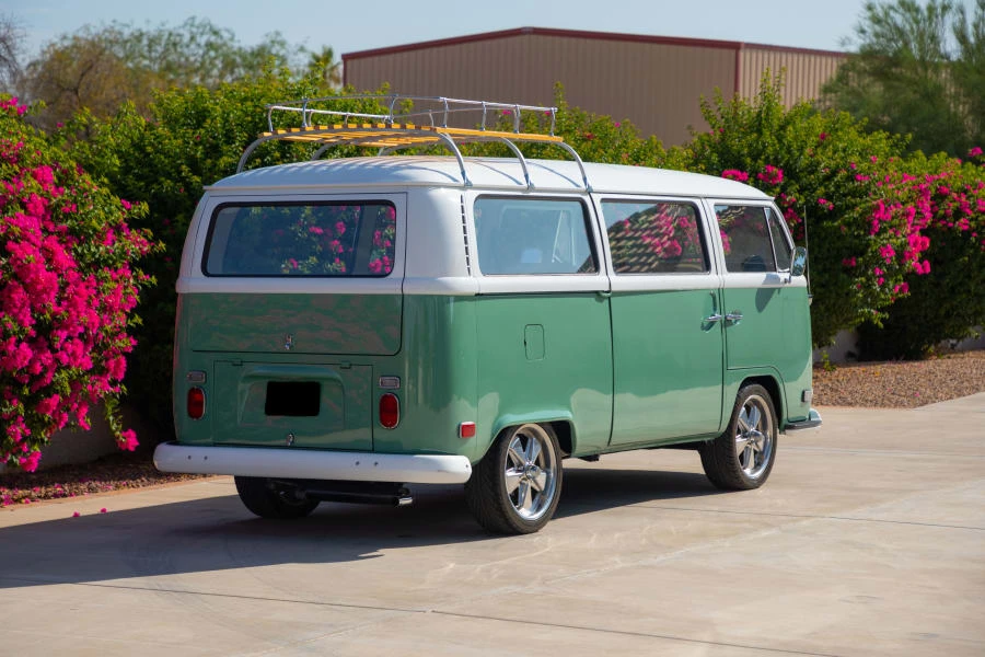 1971 Volkswagen Bay-Window Bus - Image 3 of 25