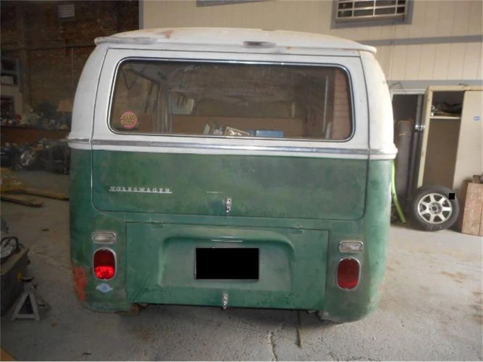1971 Volkswagen Bay-Window Bus - Image 2 of 15