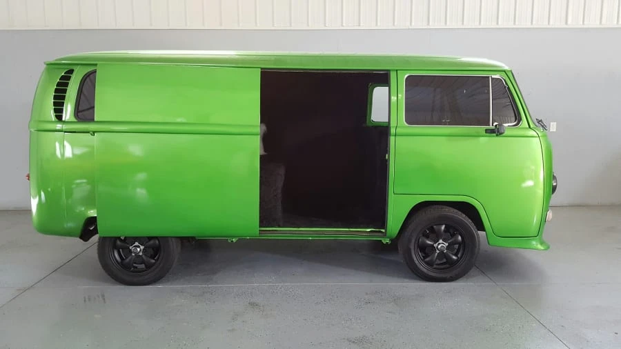 1971 Volkswagen Bay-Window Bus - Image 4 of 5
