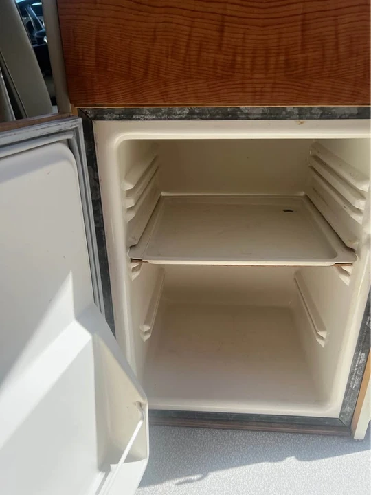 1971 Volkswagen Bay-Window Bus - Image 12 of 13