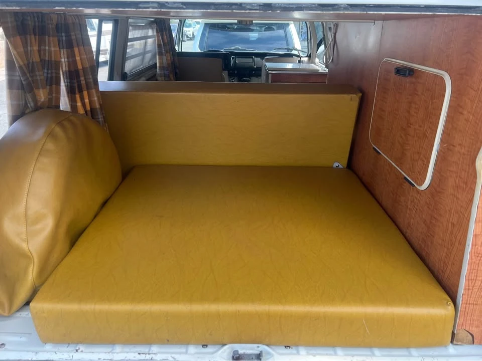 1971 Volkswagen Bay-Window Bus - Image 4 of 13