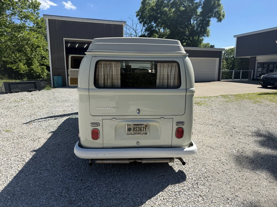 1971 Volkswagen Bay-Window Bus - Image 7 of 31