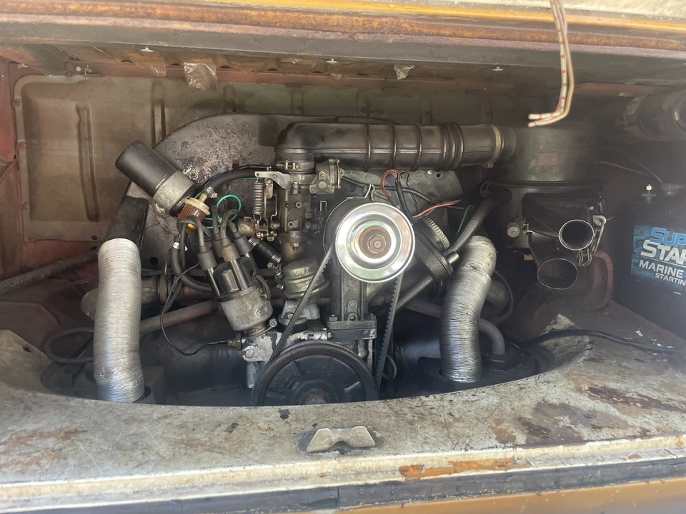 1971 Volkswagen Bay-Window Bus - Image 11 of 15
