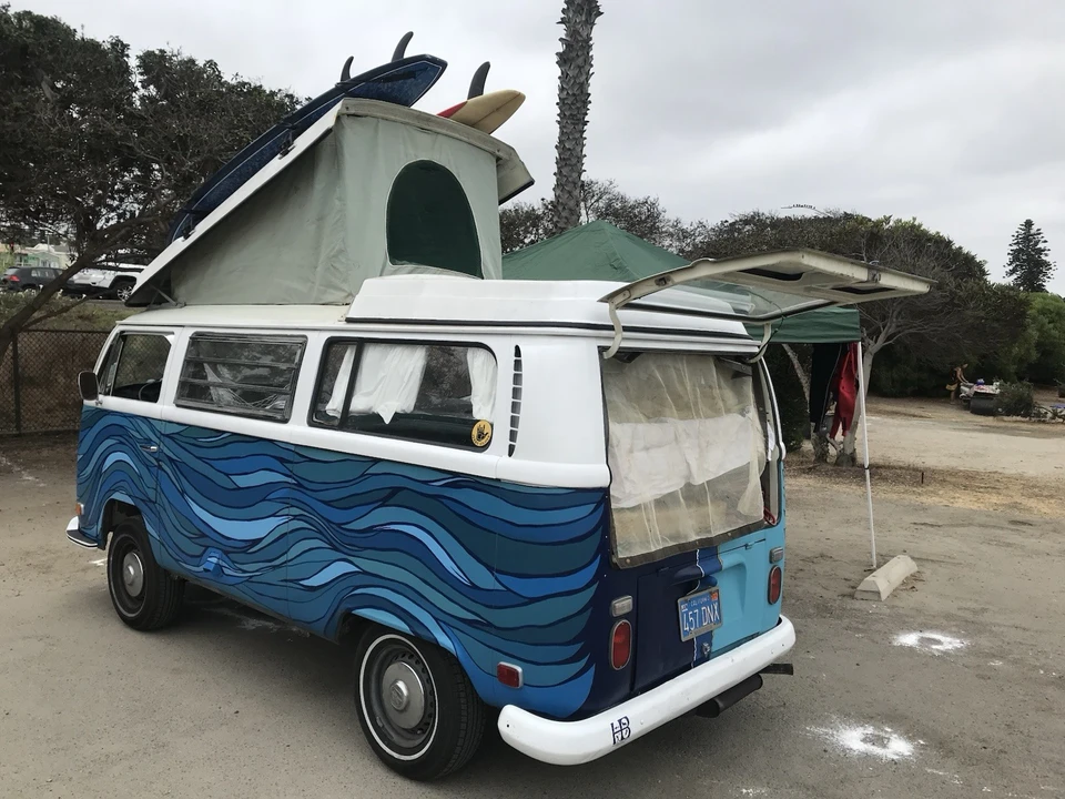 1971 Volkswagen Bay-Window Bus - Image 12 of 26