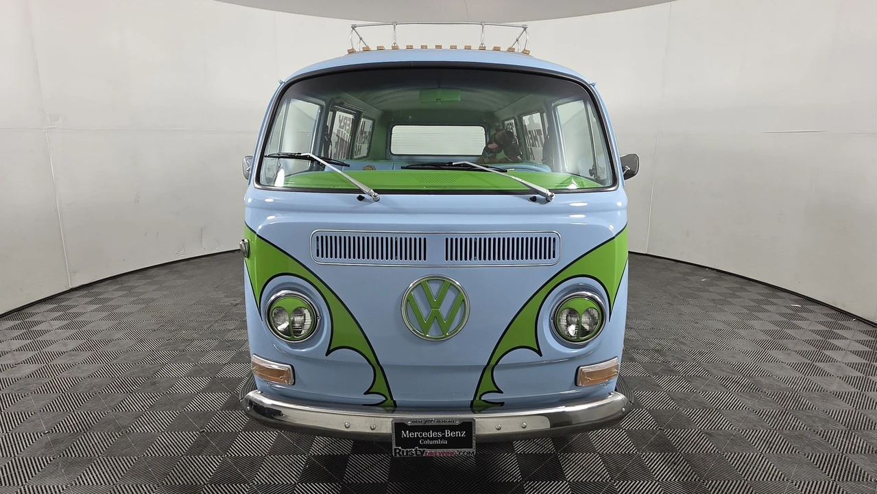 1971 Volkswagen Bay-Window Bus - Image 5 of 18