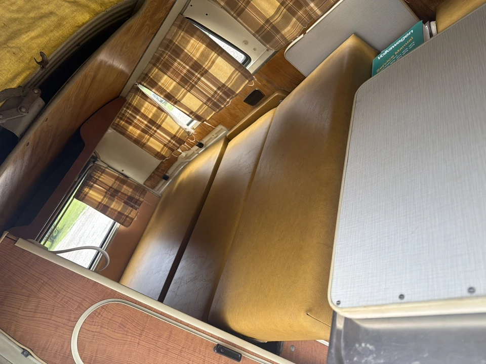 1971 Volkswagen Bay-Window Bus - Image 29 of 31