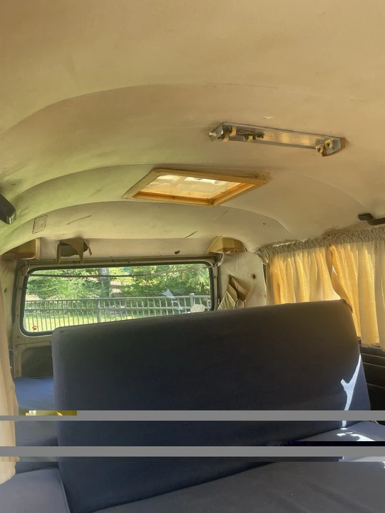 1971 Volkswagen Bay-Window Bus - Image 10 of 15