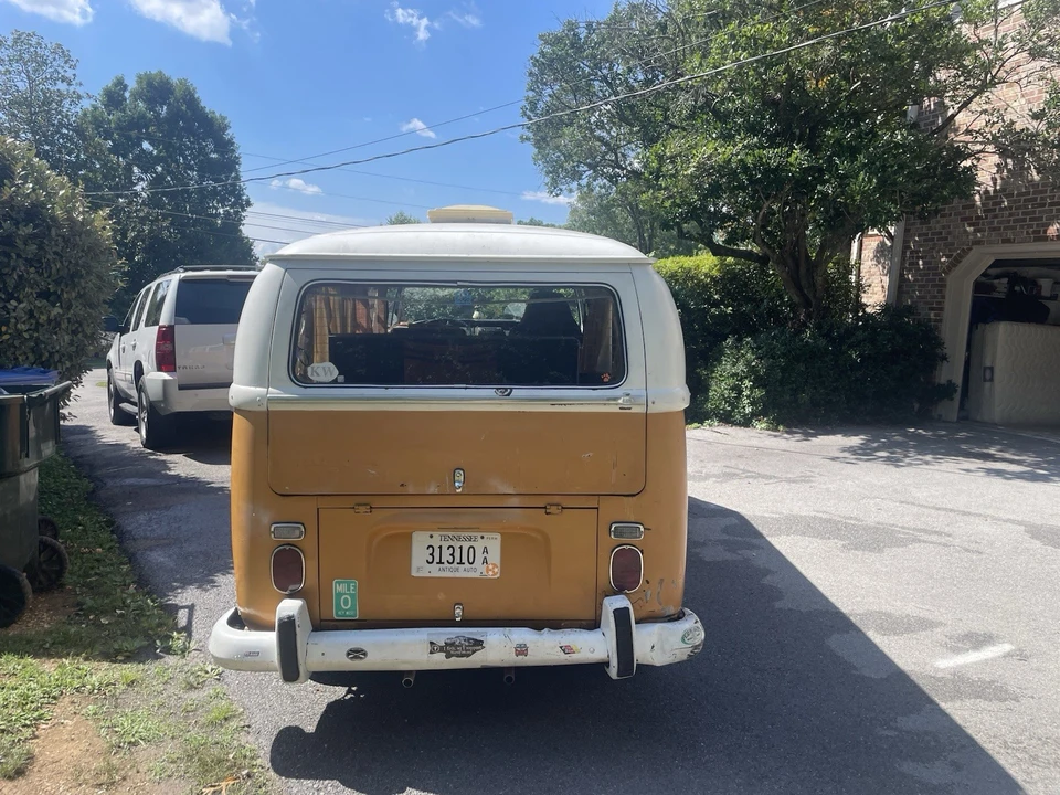 1971 Volkswagen Bay-Window Bus - Image 5 of 15