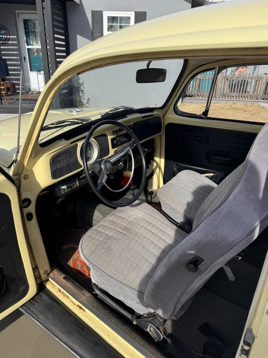 1971 Volkswagen Bay-Window Bus - Image 9 of 17