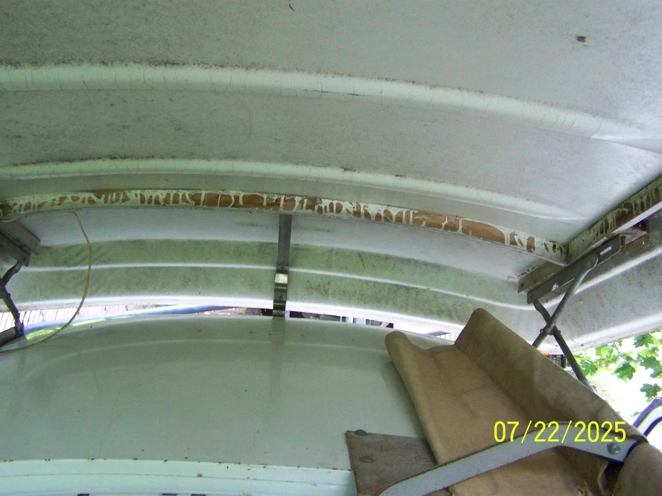 1971 Volkswagen Bay-Window Bus - Image 14 of 21
