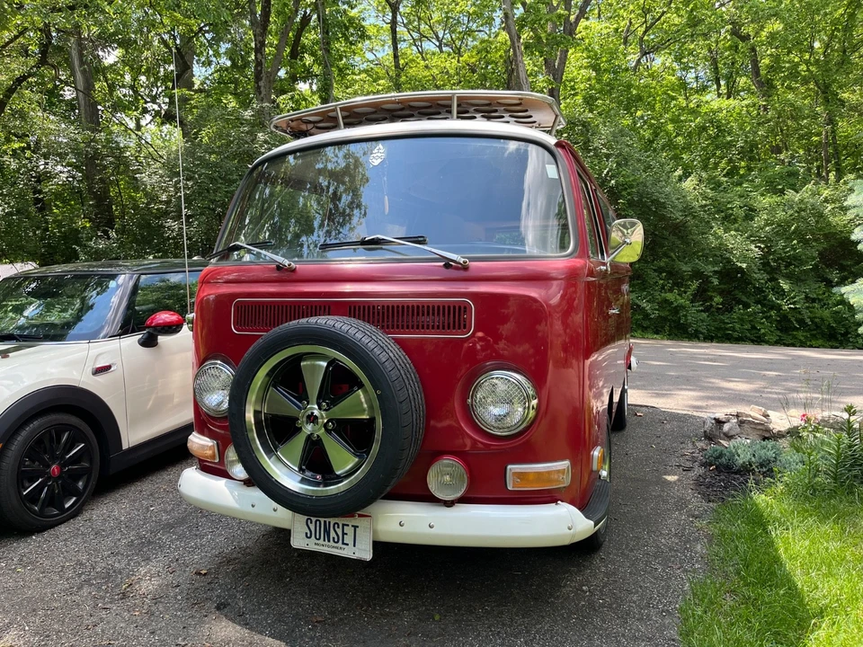 1971 Volkswagen Bay-Window Bus - Image 5 of 16