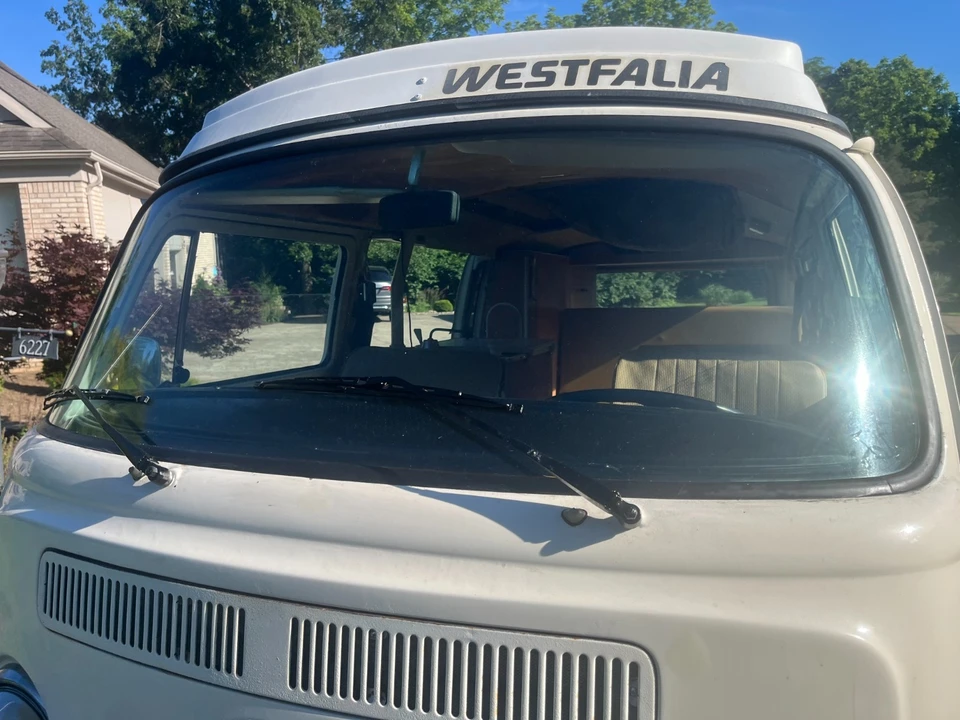 1971 Volkswagen Type 2 - Image 10 of 24