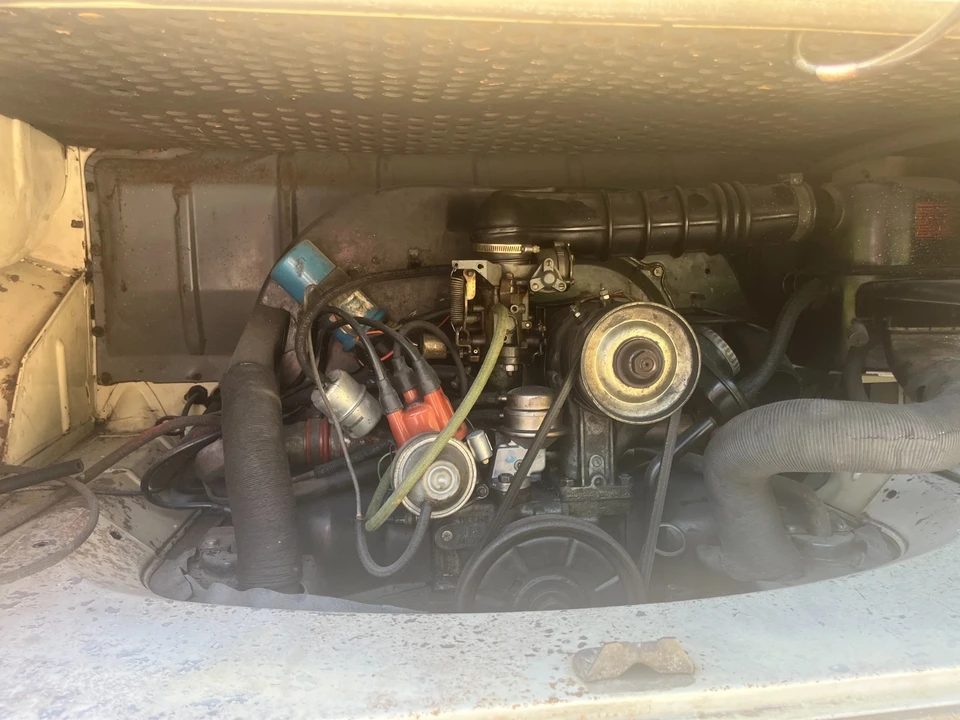 1971 Volkswagen Type 2 - Image 18 of 24