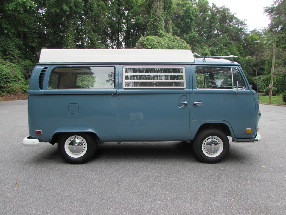 1971 Volkswagen Bay-Window Camper - Image 6 of 31