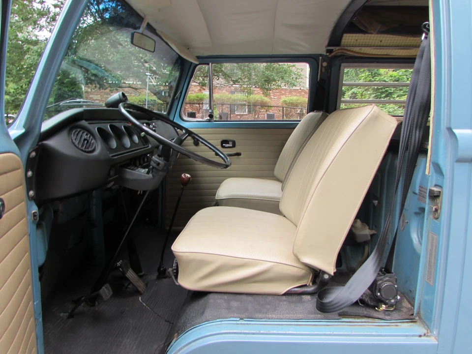 1971 Volkswagen Bay-Window Camper - Image 17 of 31