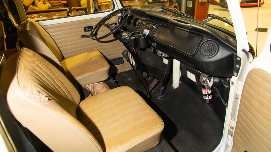 1971 Volkswagen Bay-Window Camper - Image 5 of 16