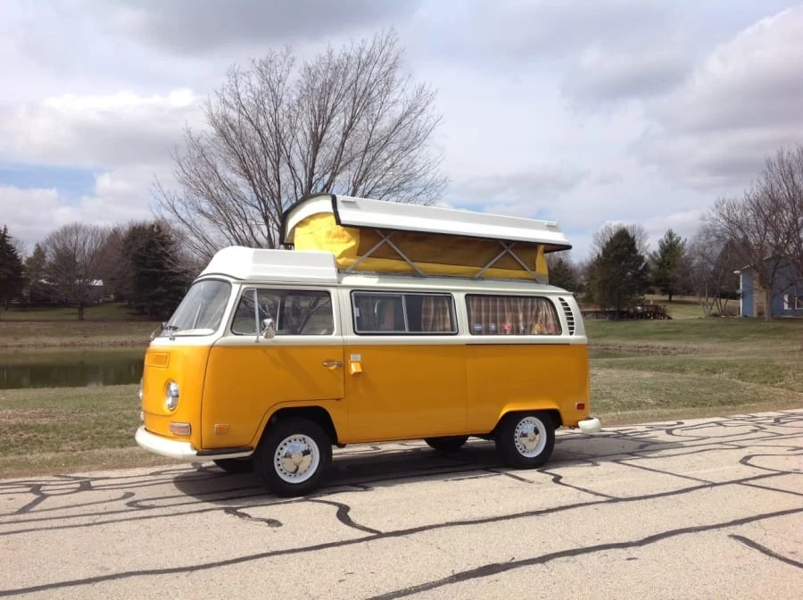 1971 Volkswagen Bay-Window Camper - Image 10 of 12