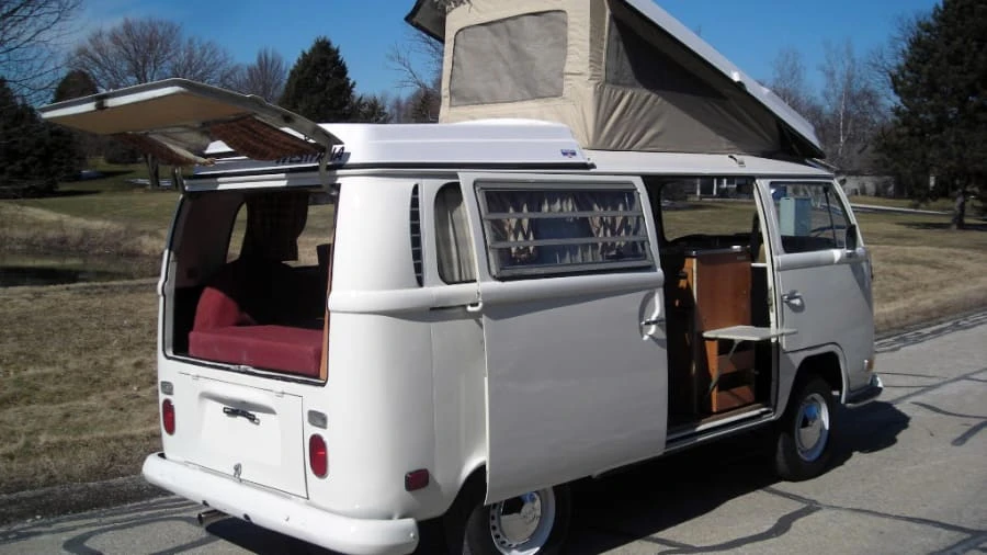 1971 Volkswagen Bay-Window Camper - Image 4 of 10