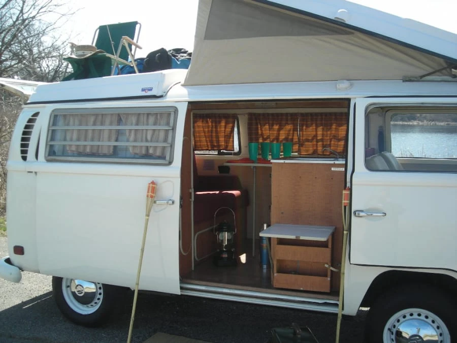 1971 Volkswagen Bay-Window Camper - Image 8 of 9