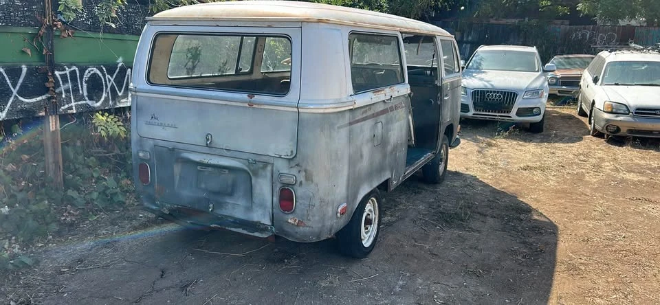 1971 Volkswagen EuroVan - Image 4 of 8