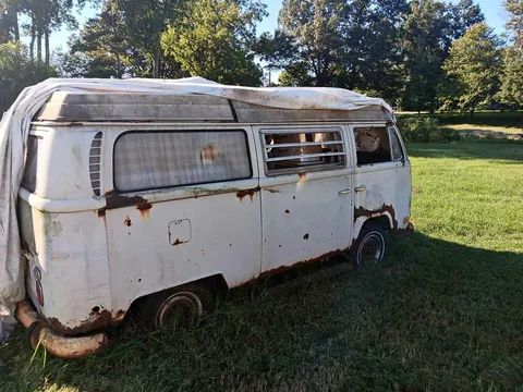 1971 Volkswagen Eurovan Poptop