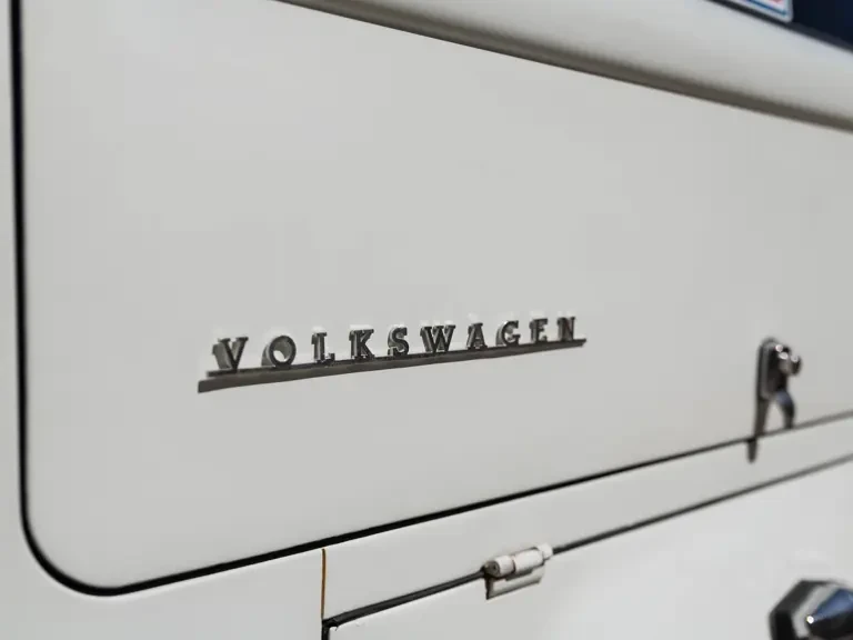1971 Volkswagen Bay-Window Pickup - Image 7 of 31