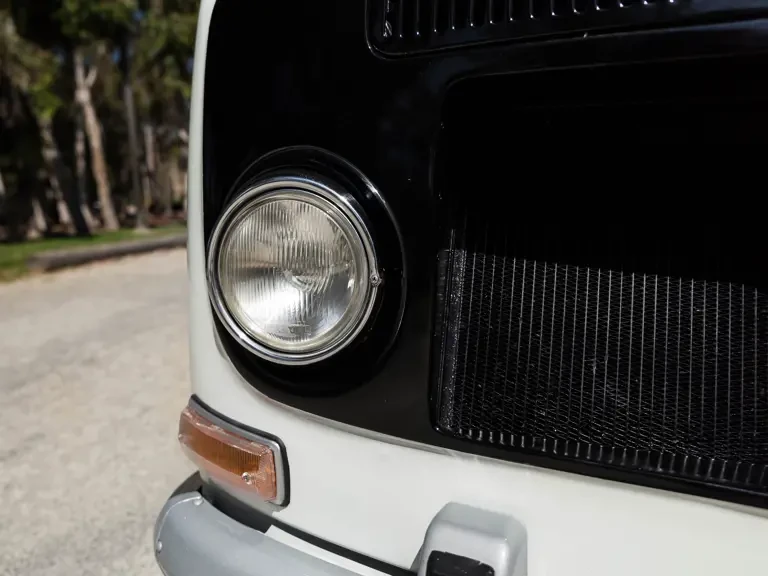 1971 Volkswagen Bay-Window Pickup - Image 23 of 31