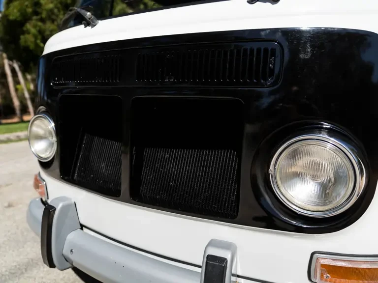1971 Volkswagen Bay-Window Pickup - Image 21 of 31