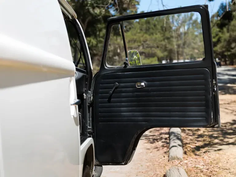 1971 Volkswagen Bay-Window Pickup - Image 15 of 31